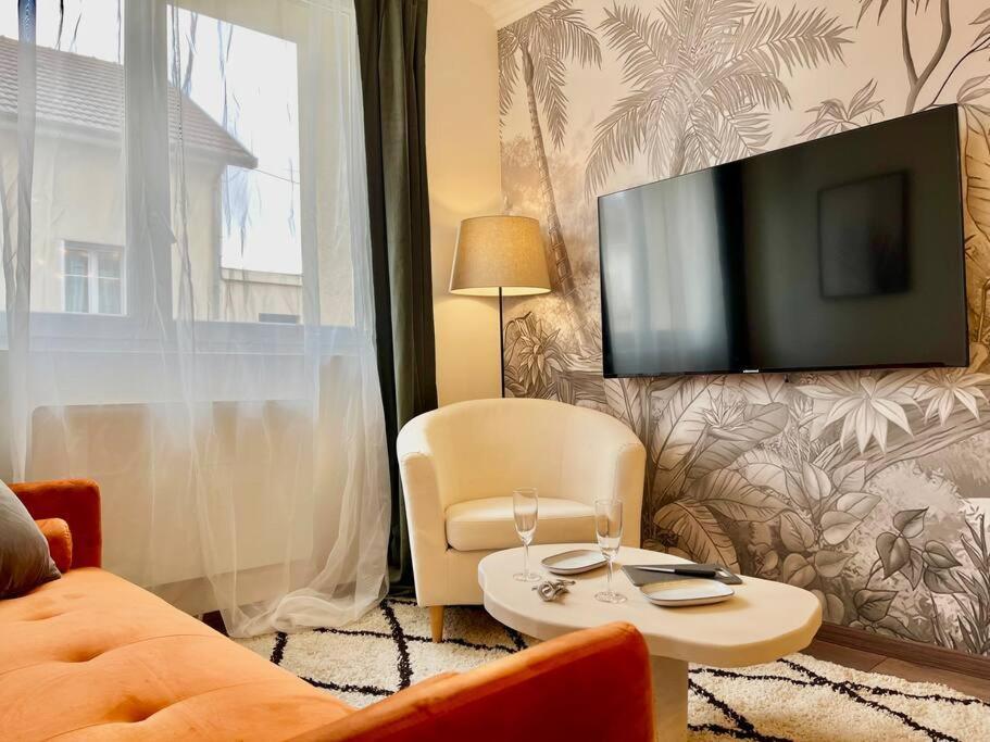 Florea Reims Avec Du Charme Proche Gare Et Centre Ngoại thất bức ảnh